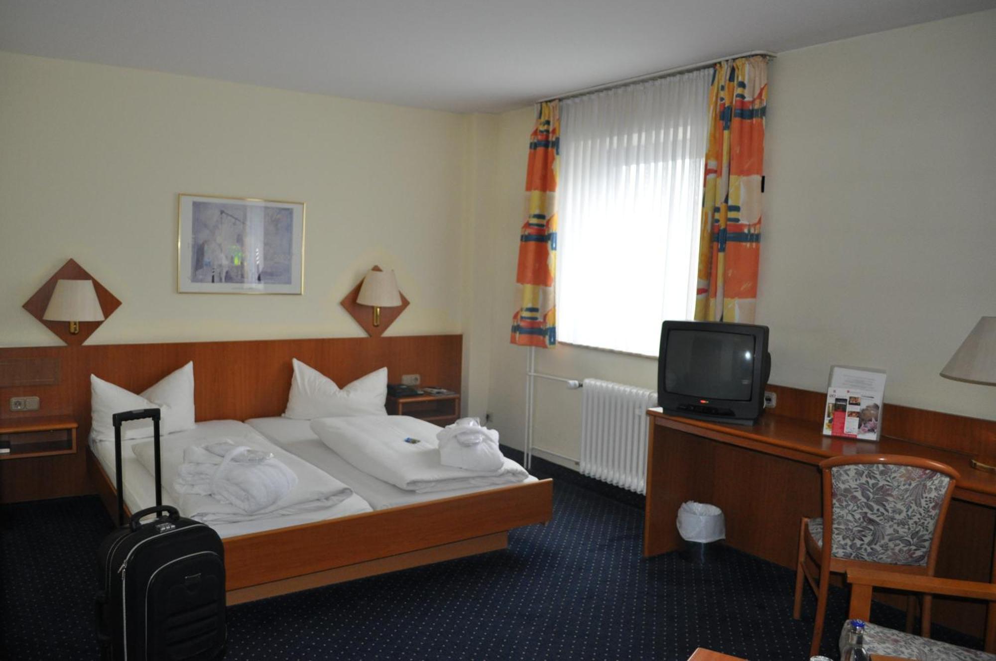 Trip Inn Hotel Frankfurt Airport Rüsselsheim Dış mekan fotoğraf