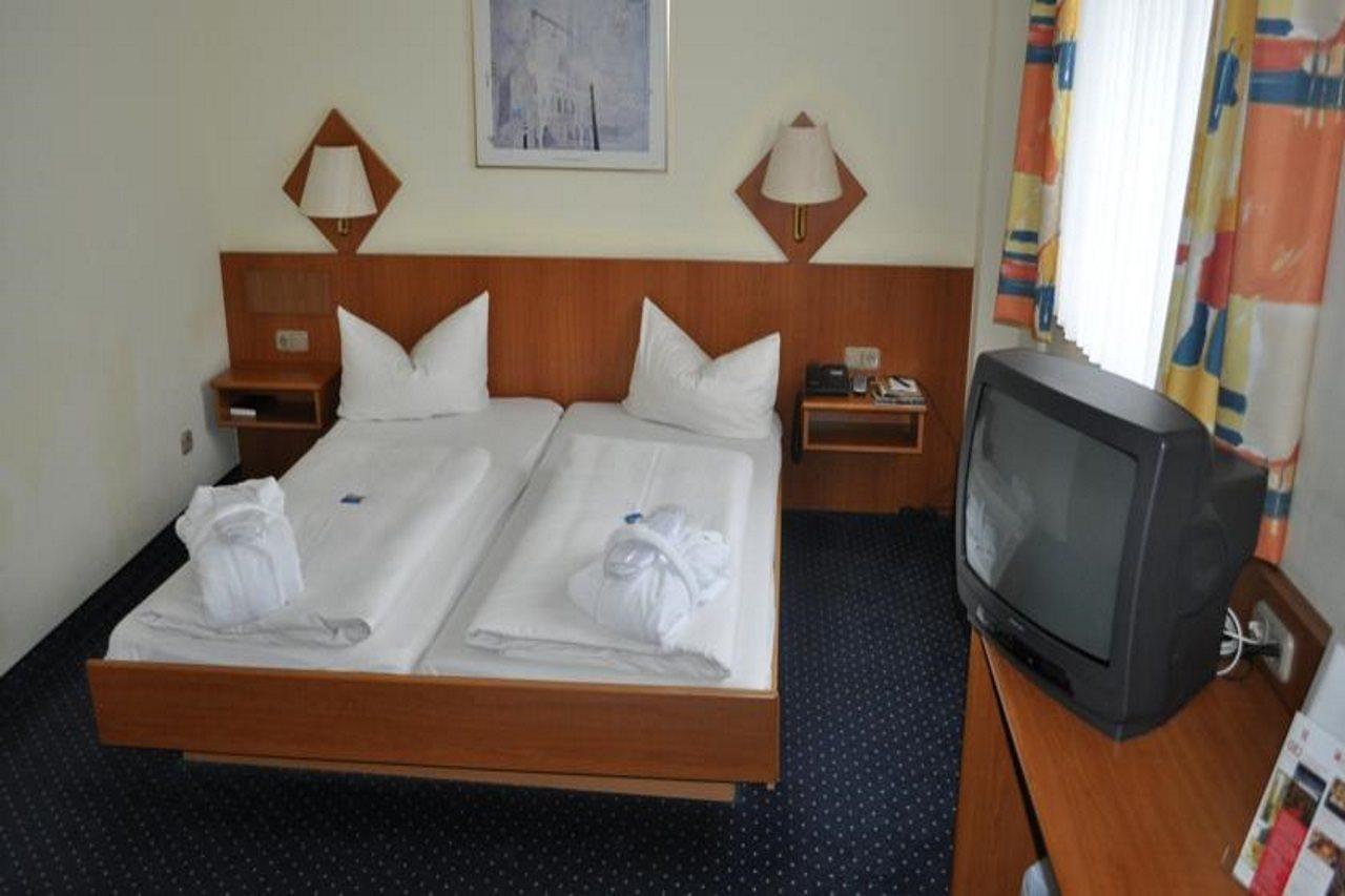 Trip Inn Hotel Frankfurt Airport Rüsselsheim Dış mekan fotoğraf