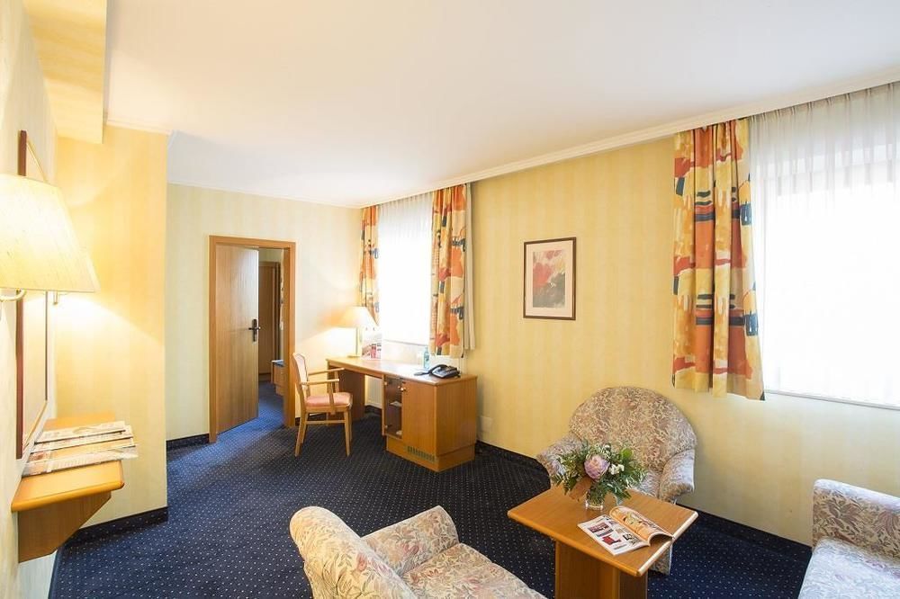 Trip Inn Hotel Frankfurt Airport Rüsselsheim Dış mekan fotoğraf