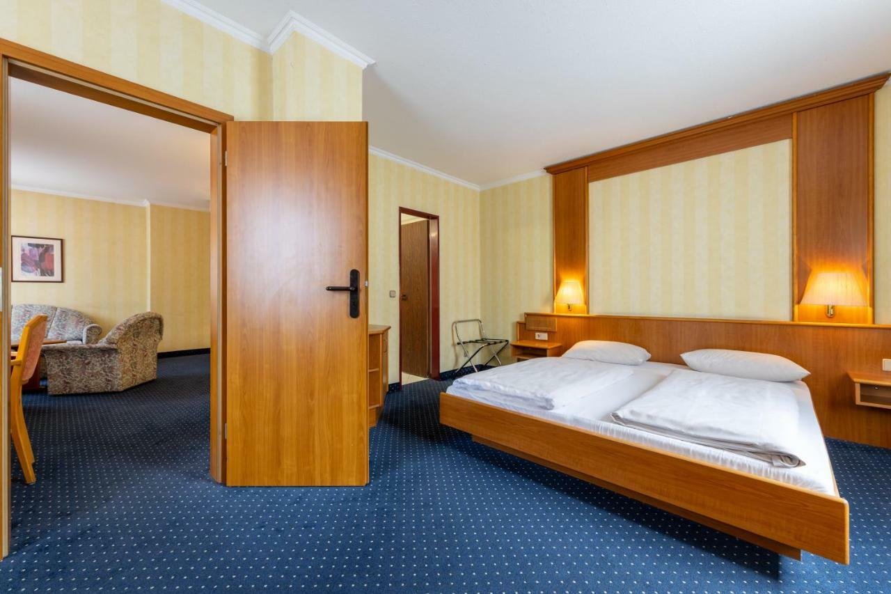 Trip Inn Hotel Frankfurt Airport Rüsselsheim Dış mekan fotoğraf
