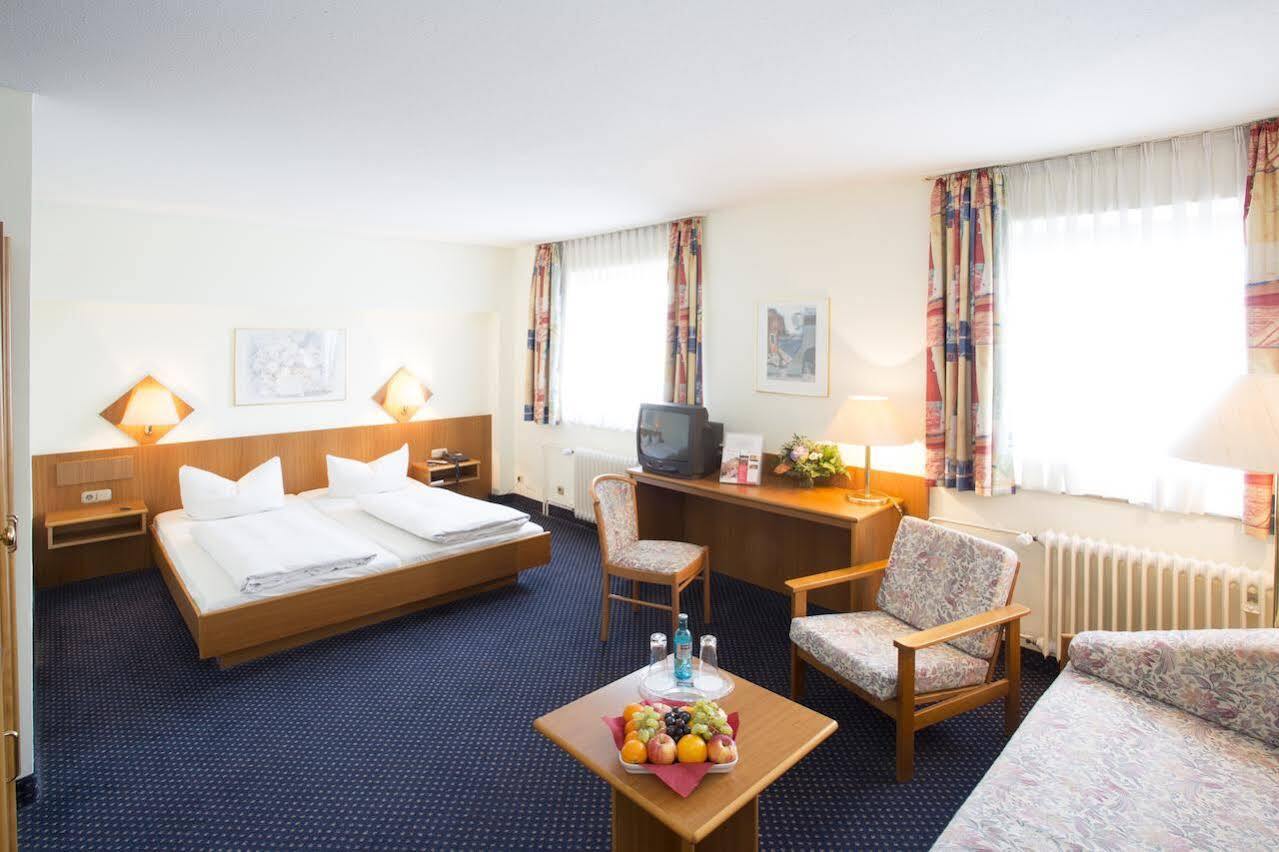 Trip Inn Hotel Frankfurt Airport Rüsselsheim Dış mekan fotoğraf